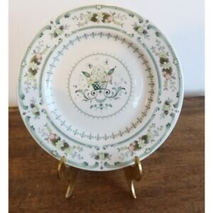 Set of 8 Royal Doulton PROVENCAL England Bread & Butter Plates 6.5" TC1034